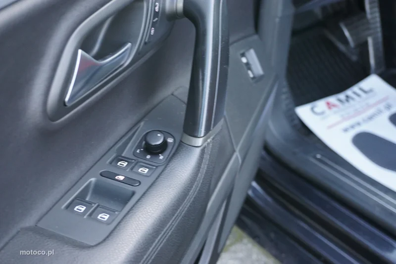 Volkswagen CC 8