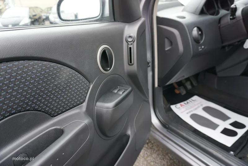 Chevrolet Kalos 9