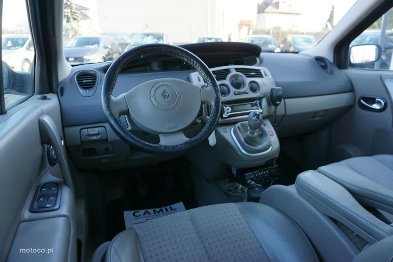 Renault Scenic II 11