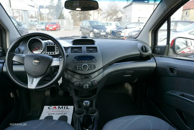 Chevrolet Spark 12