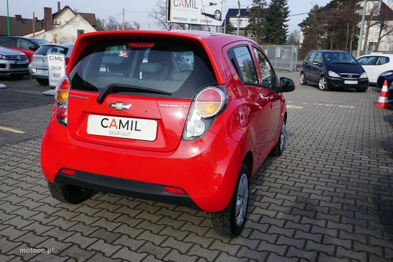 Chevrolet Spark 5
