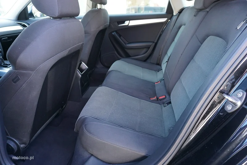 Audi A4 B8 12