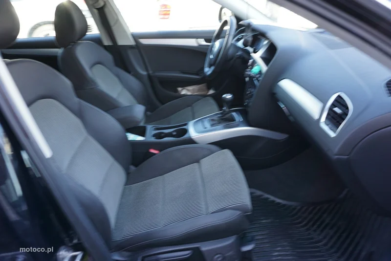 Audi A4 B8 22