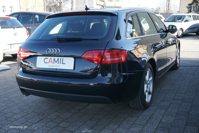 Audi A4 B8 5