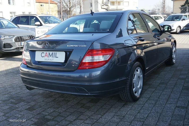 Mercedes-Benz Klasa C W204 C 180 5