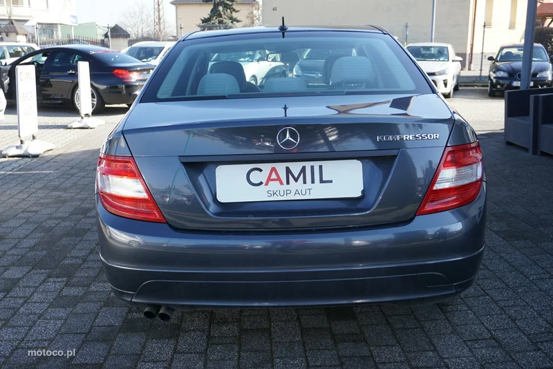 Mercedes-Benz Klasa C W204 C 180 6