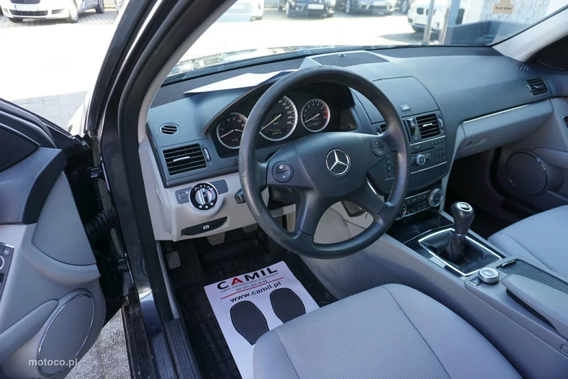 Mercedes-Benz Klasa C W204 C 180 10
