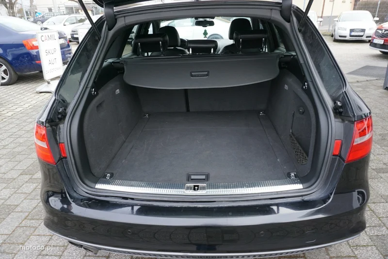 Audi A4 B8 19