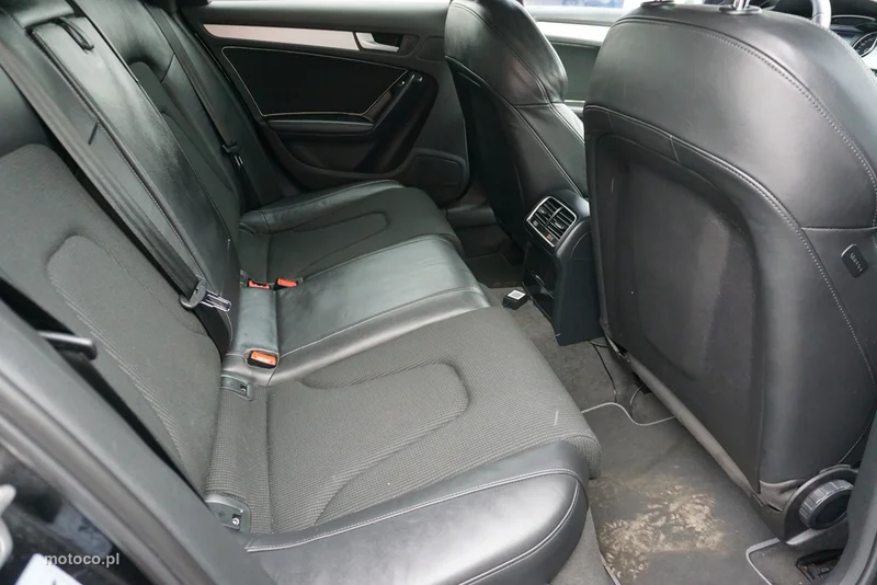 Audi A4 B8 22