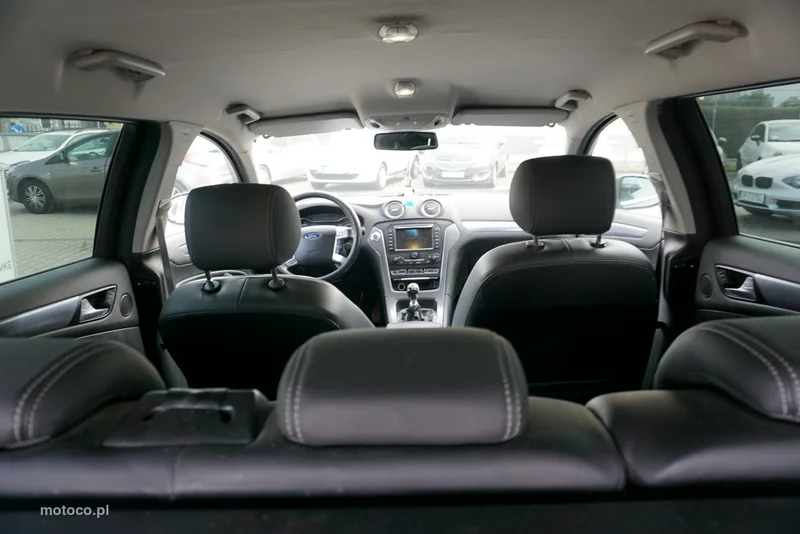 Ford Mondeo IV 17