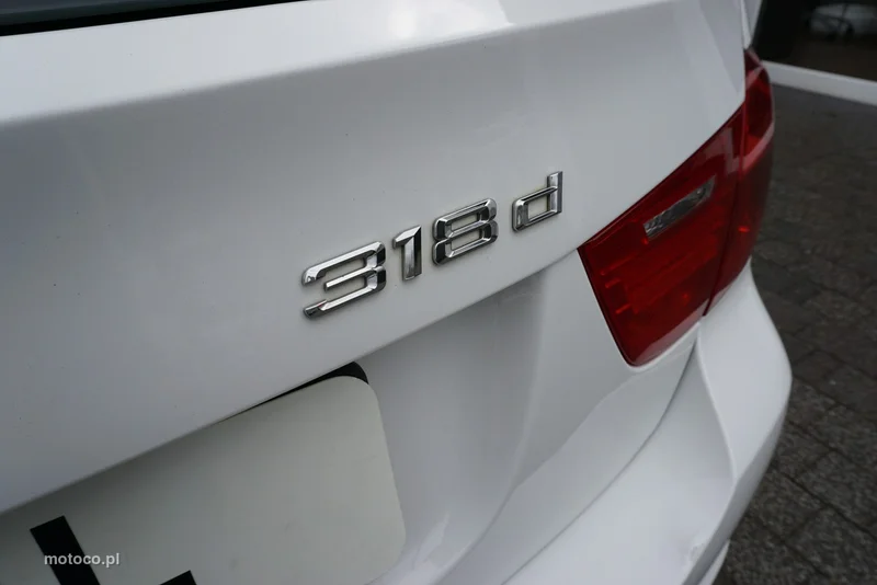 BMW Seria 3 E90 318 18