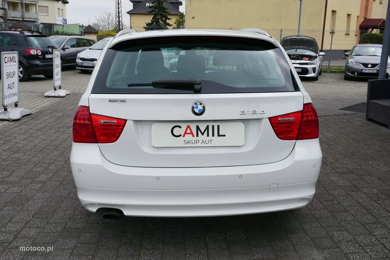 BMW Seria 3 E90 318 6