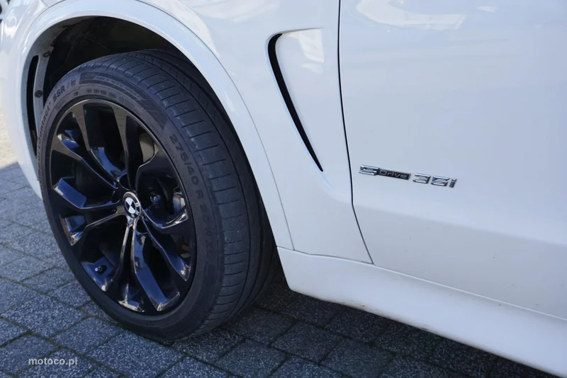 BMW X5 F15 12