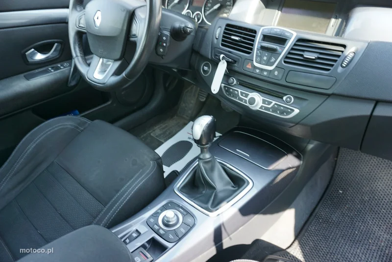 Renault Laguna III 15