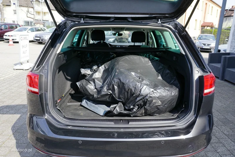 Volkswagen Passat Variant B8 17