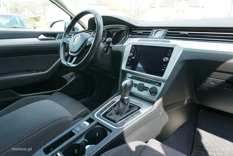 Volkswagen Passat Variant B8 20