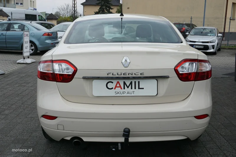 Renault Fluence 6
