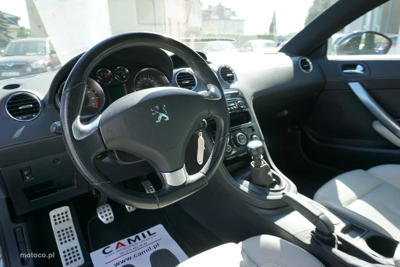 Peugeot RCZ 12