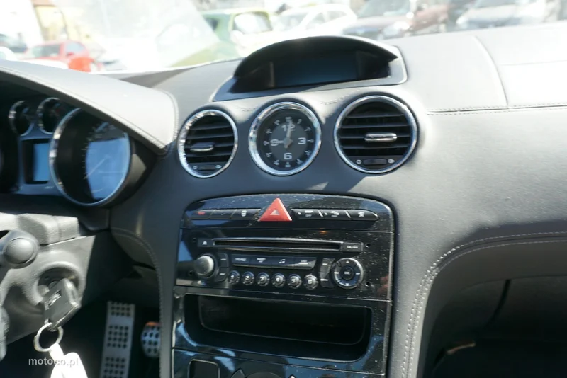 Peugeot RCZ 24