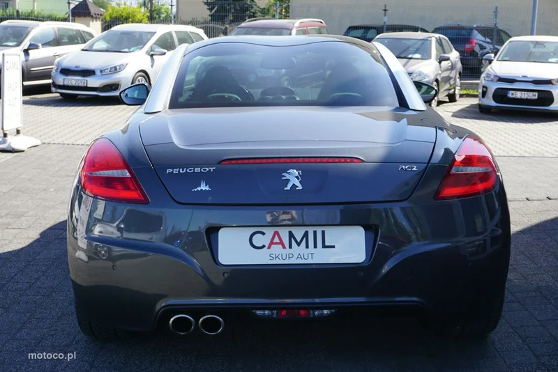 Peugeot RCZ 6