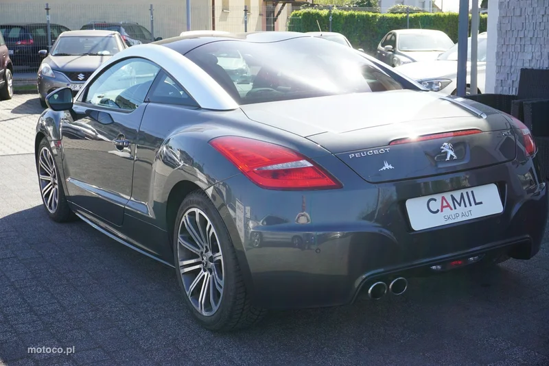 Peugeot RCZ 7
