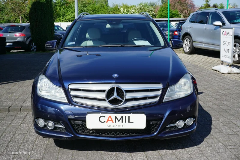 Mercedes-Benz Klasa C W204 C 220 2