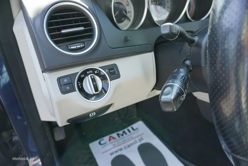 Mercedes-Benz Klasa C W204 C 220 11