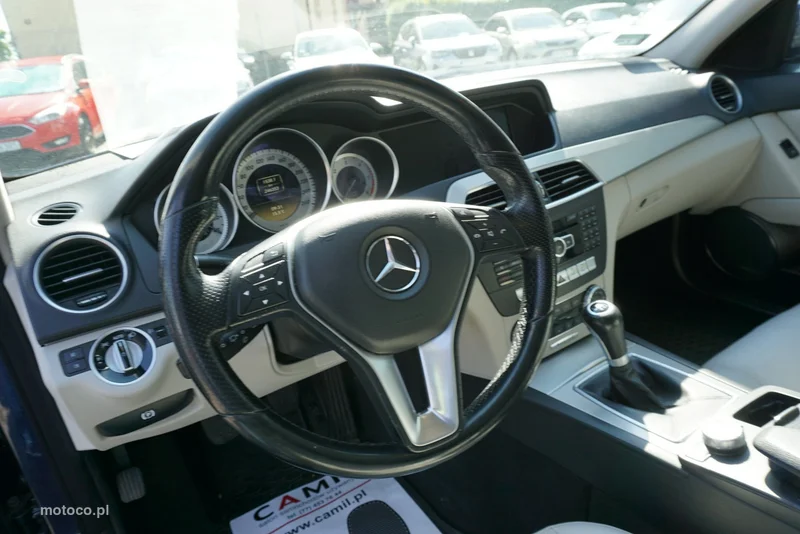 Mercedes-Benz Klasa C W204 C 220 12