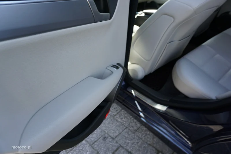 Mercedes-Benz Klasa C W204 C 220 14