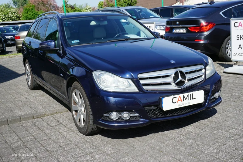 Mercedes-Benz Klasa C W204 C 220 3