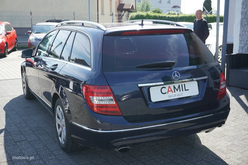 Mercedes-Benz Klasa C W204 C 220 7