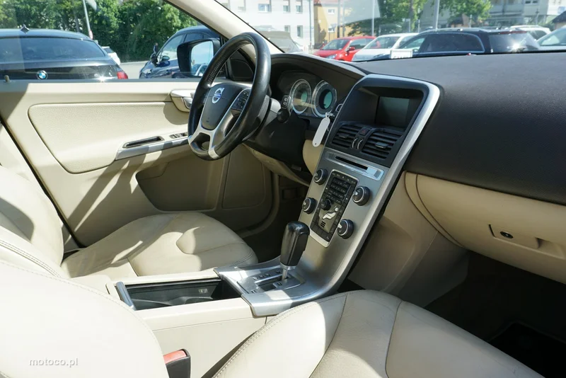 Volvo XC 60 21