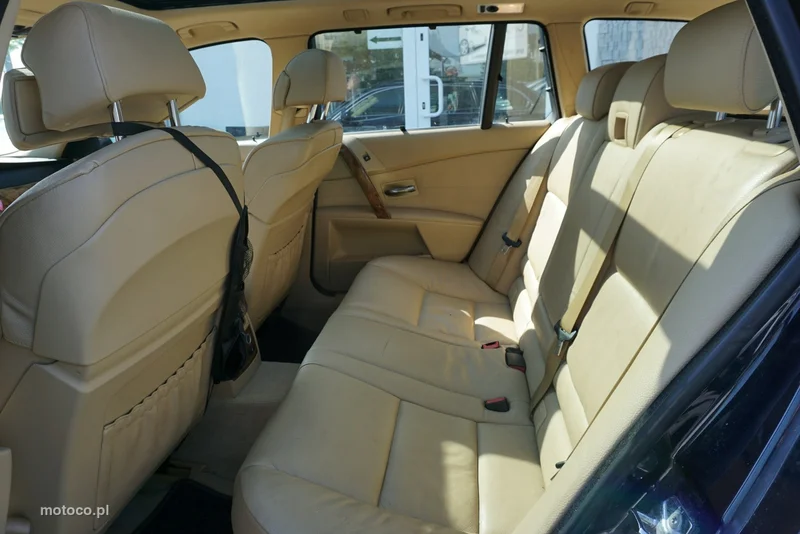 BMW Seria 5 E60 530 11