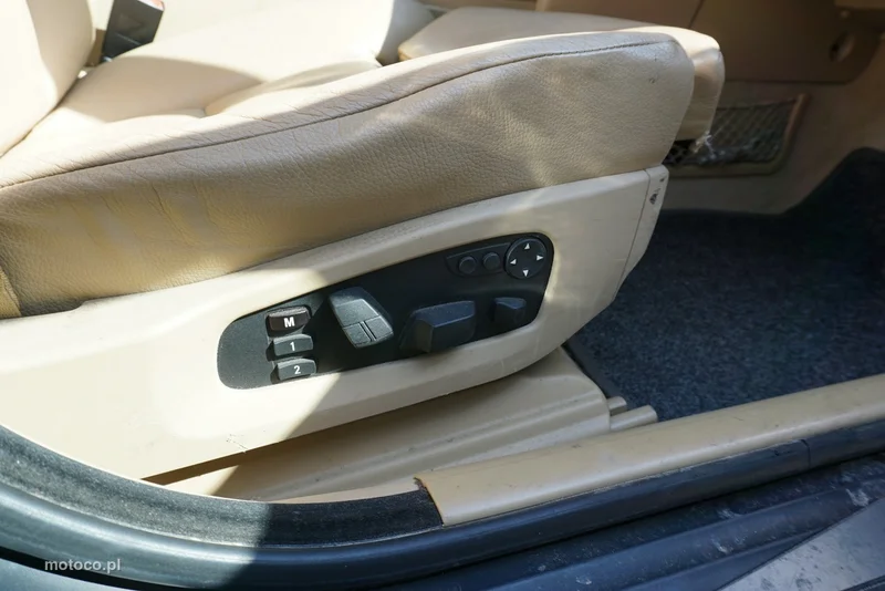 BMW Seria 5 E60 530 22