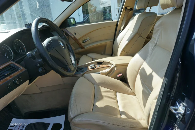BMW Seria 5 E60 530 9