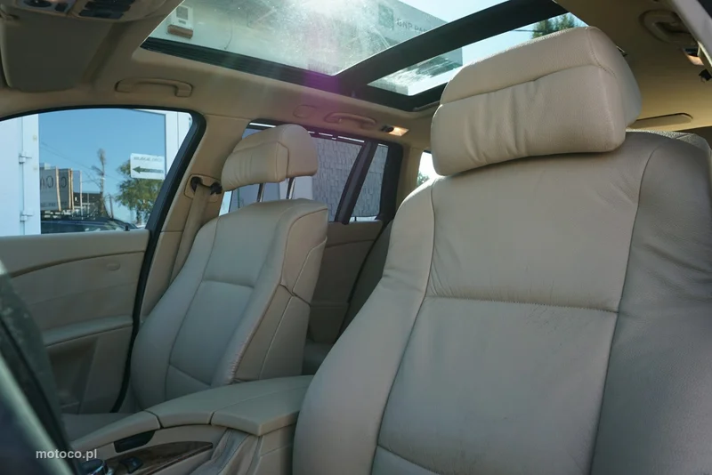 BMW Seria 5 E60 530 16