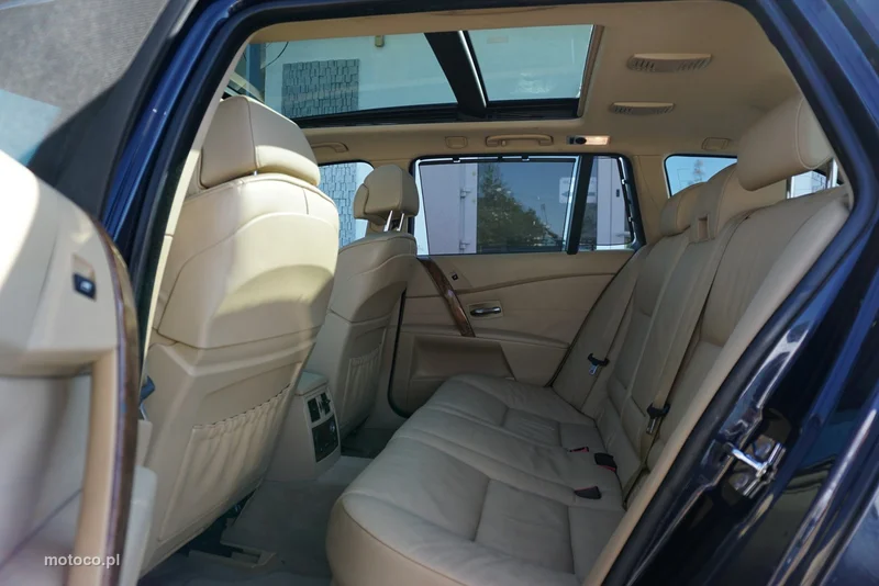 BMW Seria 5 E60 530 19
