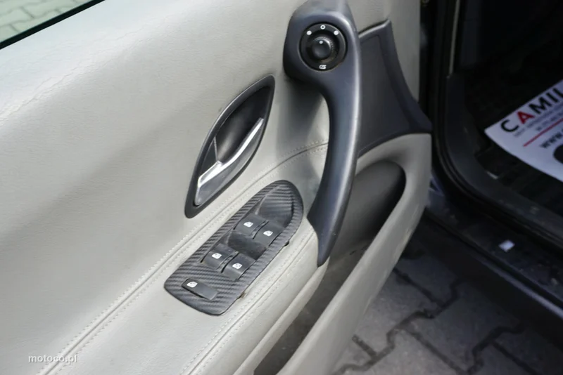 Renault Laguna II 8