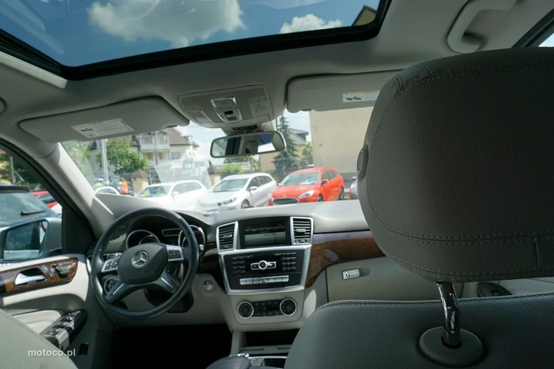 Mercedes-Benz ML W166 ML 350 18