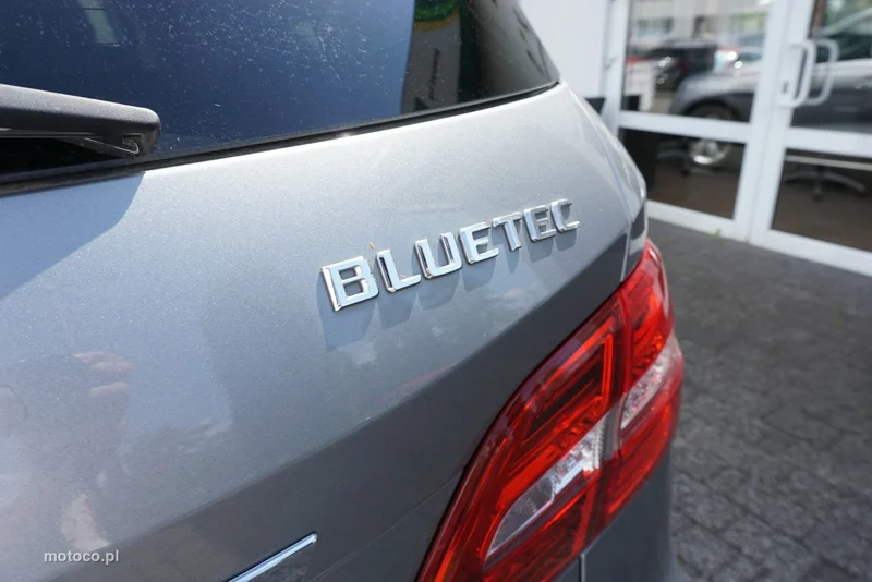 Mercedes-Benz ML W166 ML 350 20