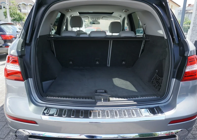 Mercedes-Benz ML W166 ML 350 22