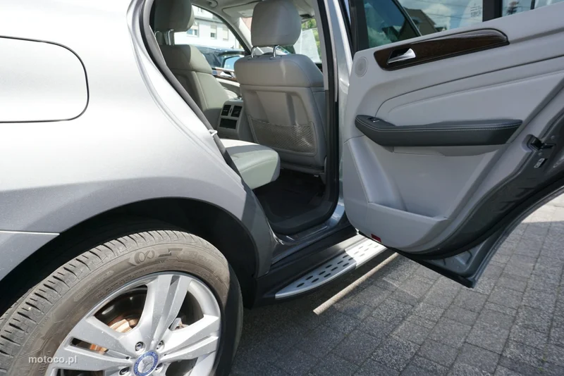 Mercedes-Benz ML W166 ML 350 25