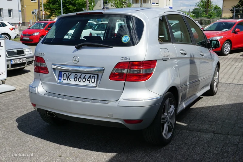 Mercedes-Benz Klasa B W245 B 180 4