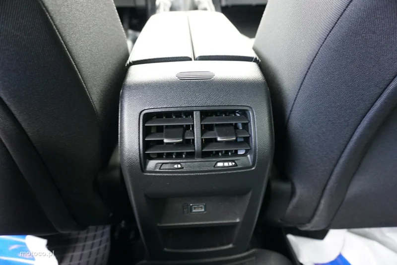Opel Astra L 15