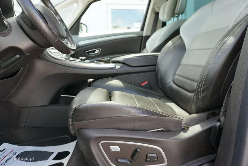 Renault Espace V 12