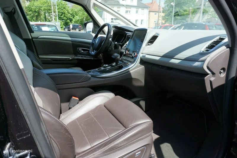 Renault Espace V 32