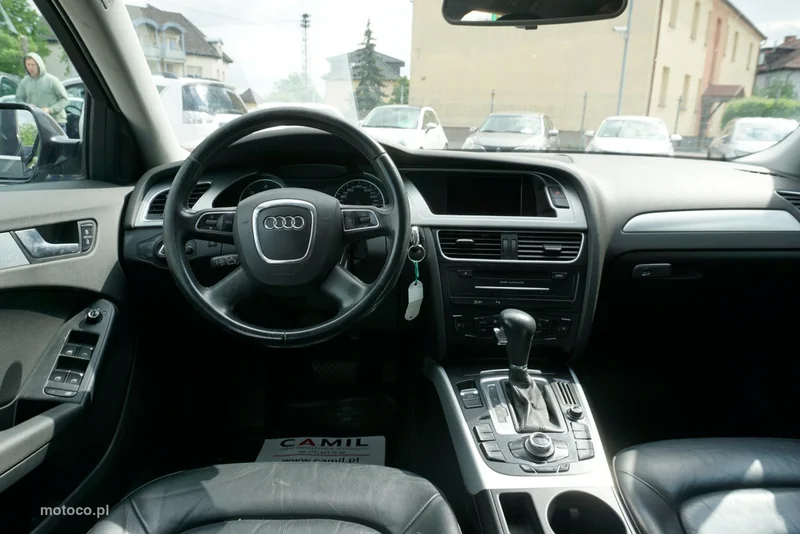 Audi A4 B8 12