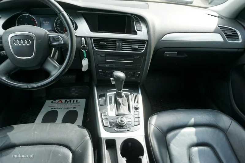 Audi A4 B8 13