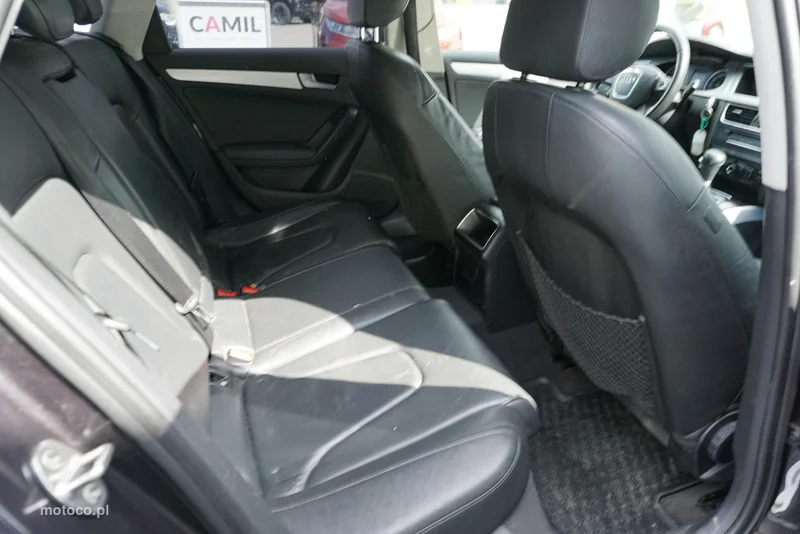 Audi A4 B8 17