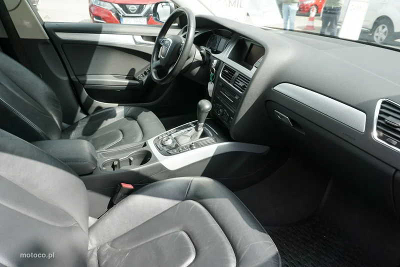Audi A4 B8 18